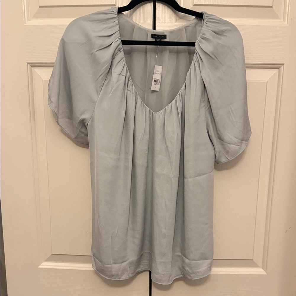 White House Black Market Blouse